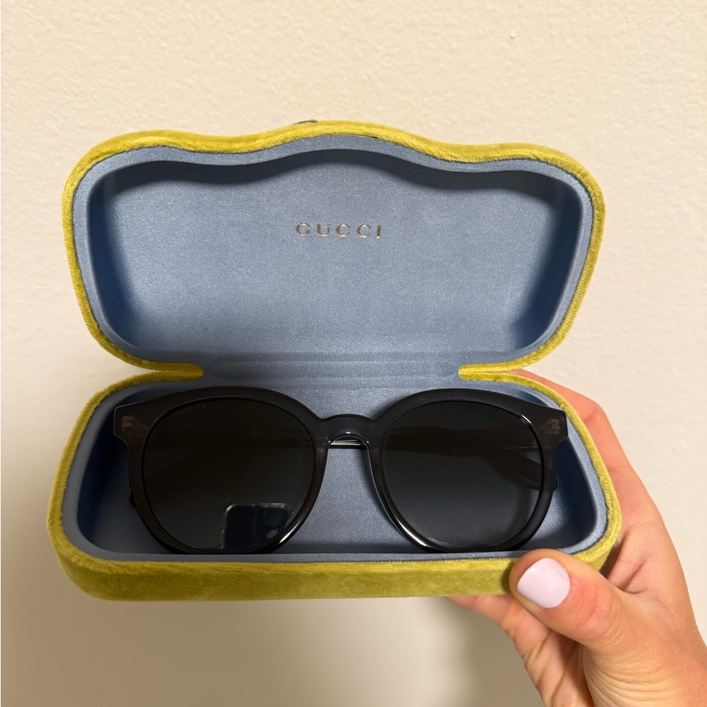 Gucci Black Sunglasses